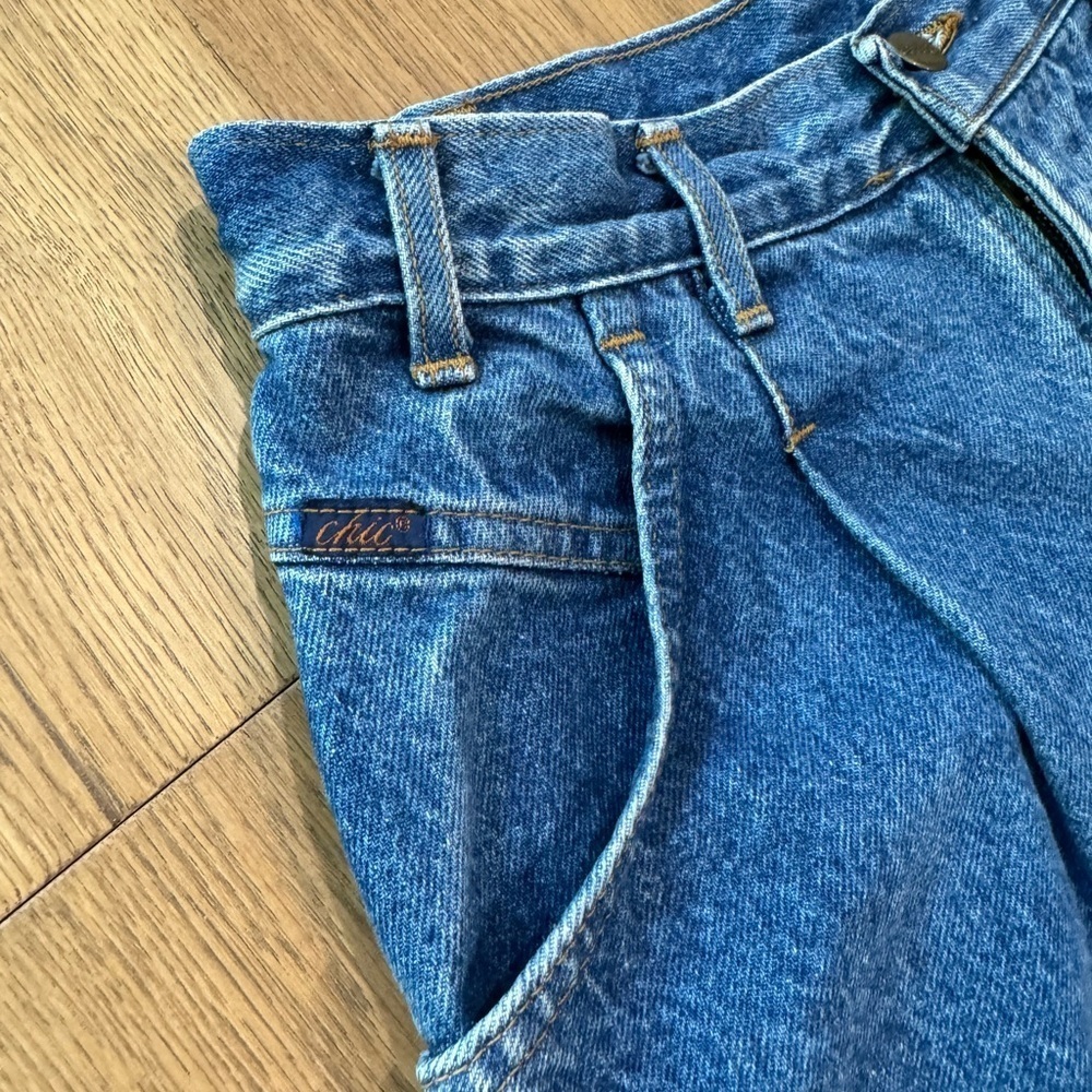 EUC Vintage  CHIC Denim Pleated Jeans - Made in USA -‎ Size 12 (Current size 27)